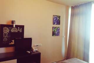 Отель Briz Beach apartments - section B Солнечный Берег Номер-студио-10