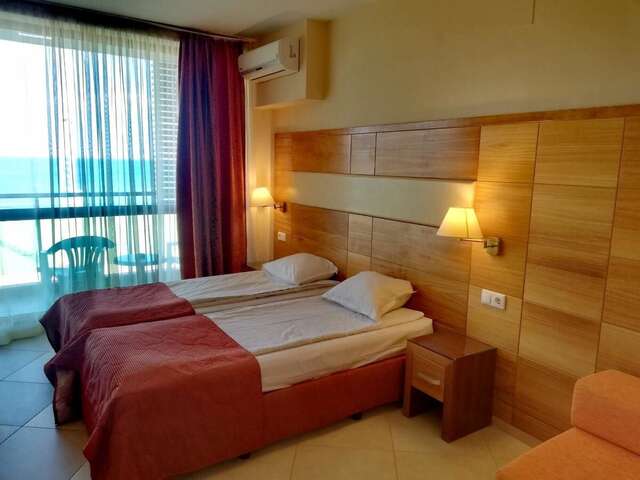 Отель Briz Beach apartments - section B Солнечный Берег-12