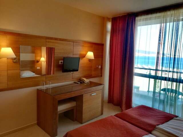 Отель Briz Beach apartments - section B Солнечный Берег-13