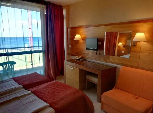 Отель Briz Beach apartments - section B Солнечный Берег-4